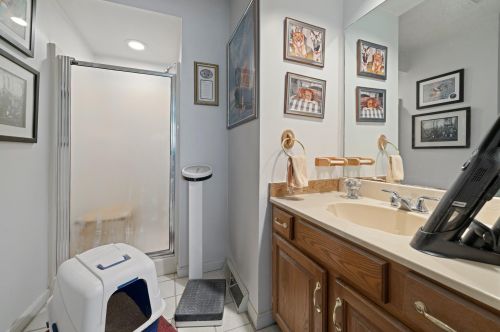 27 Cadogan Way, Nashua NH 03062-2286 exterior