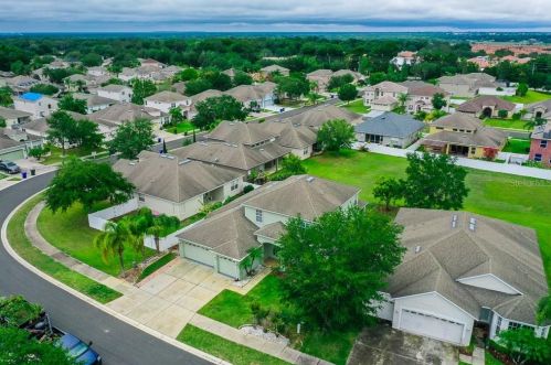 3909 Ashworth Pl, Lakeland FL  33810-3835 exterior