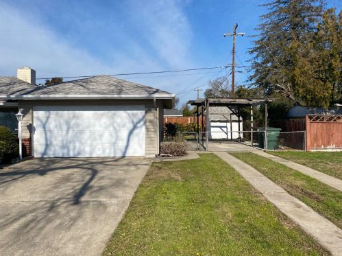 3745 Don Julio Blvd, North Highlands, CA 95660-4360