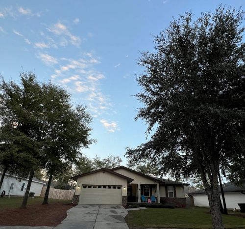 612 Hunters Ridge Rd, Defuniak Springs, FL 32433-1517