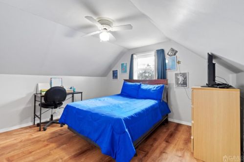 21 Hancock Pl, Iselin NJ  08830-1312 exterior