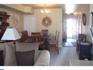 27 Yorktown Ct, Blue Bell PA  19422-2522 exterior