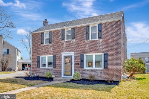 252 Sandra Rd, Wilmington, DE 19803-3041