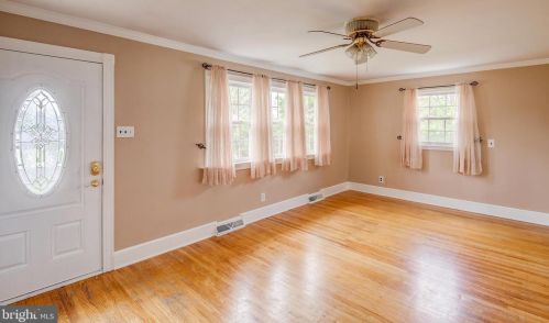 443 9th Ave, Pine Hill, NJ 08021-3709
