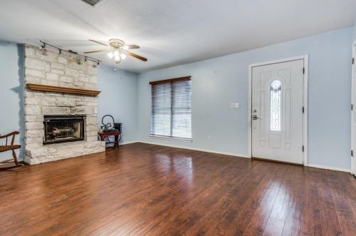 4507 Elana Ct, Austin TX  78741-7355 exterior