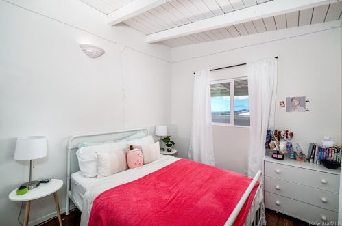 2266 Amokemoke St, Pearl City HI  96782-1347 exterior