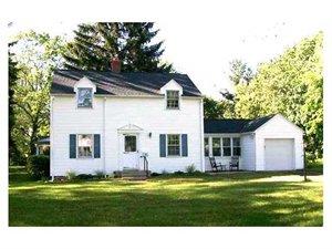 20 Overbrook Rd, Rochester, NY 14624-3418