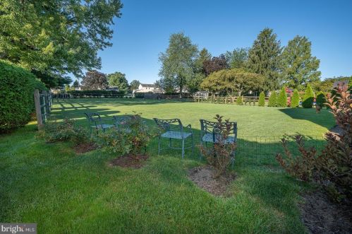 296 Waverly Rd, Southampton PA  18966-3353 exterior