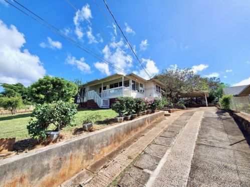98-147 Honomanu St, Aiea, HI 96701-4349