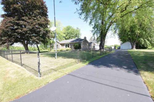5701 Liberty Ave, Beloit, WI 53511-8555
