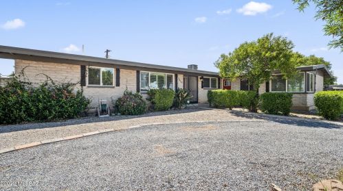 7610 33rd St, Tucson, AZ 85710-6008