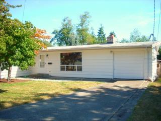 333 28th St, Bremerton, WA 98310-2110