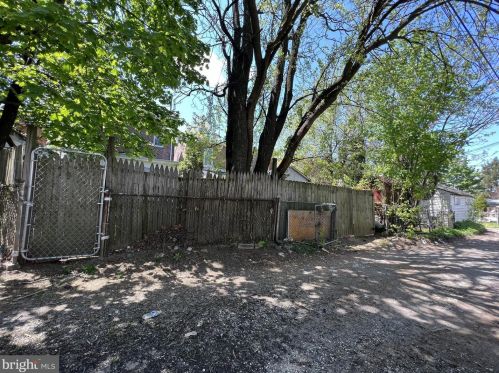 1459 Chambers St, Trenton NJ  08610-5807 exterior