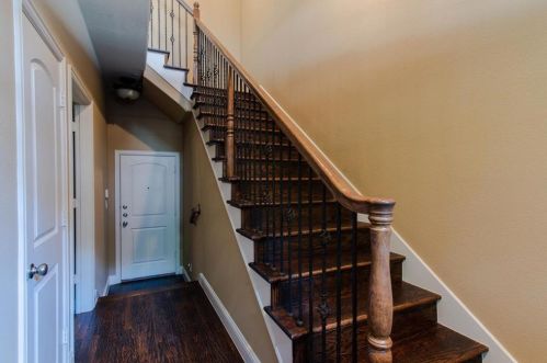 5729 Lois Ln, Plano TX  75024-5840 exterior