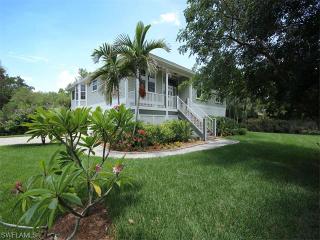 499 Leather Fern Pl, Sanibel, FL 33957-4309