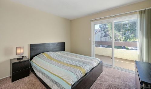 1477 Falcon Ln, El Cajon CA  92020-1426 exterior