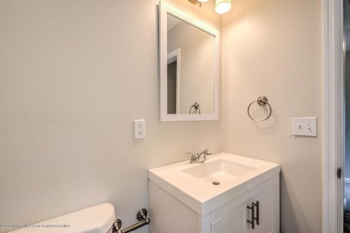 78 Jackson Mills Rd, Jackson Twp NJ  08527-3052 exterior