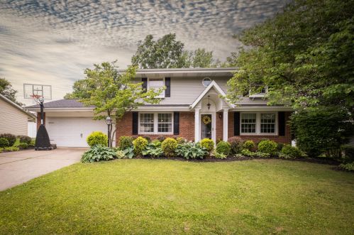 4 Claypool Dr, Mount Vernon, OH 43050-3804