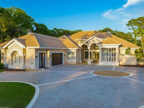 6656 Trail Blvd, Naples FL  34108-2903 exterior
