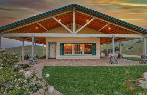 3660 Santa Domingo Rd, Pismo Beach CA  exterior