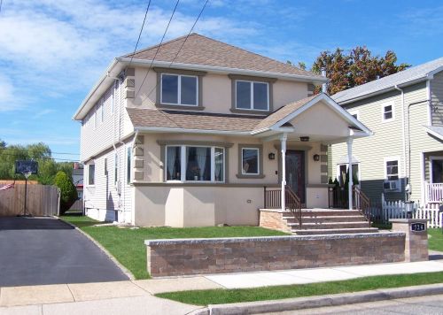 724 Sunrise Ave, North Bellmore, NY 11710-4525