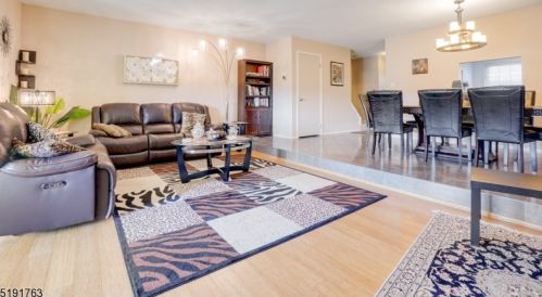 166 Gettysburg Way, Lincoln Park NJ  07035-1821 exterior