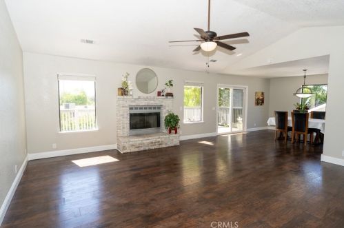 1018 Rachel Ln, Lake Nacimiento, CA 93446-3235