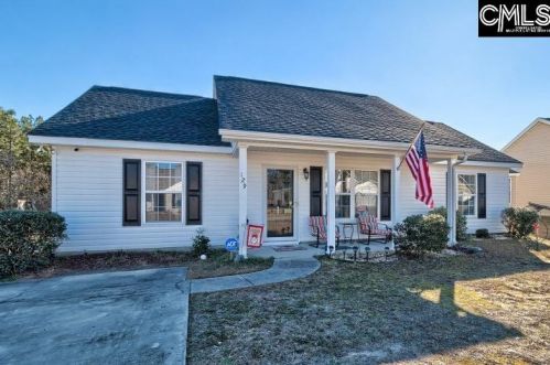 129 Travis Ln, Cayce-West Columbia, SC 29170-2497