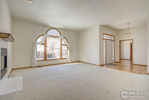 736 Rochelle Cir, Fort Collins, CO 80526-3947