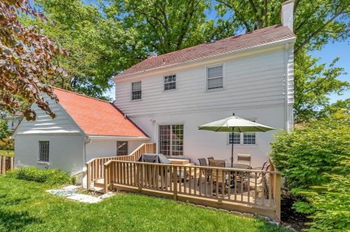 3935 Eileen Dr, Cincinnati OH 45209-2016 exterior