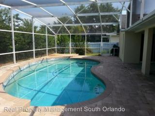5232 Hammock Cir, Saint Cloud FL  34771-8763 exterior