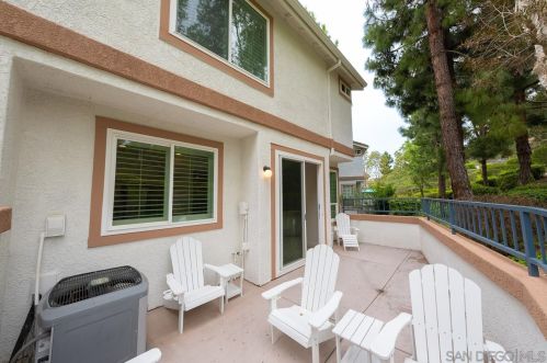 13529 Jadestone Way, San Diego CA  92130-2828 exterior