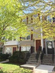 838 Juniper Way, Mahwah NJ  07430-3458 exterior