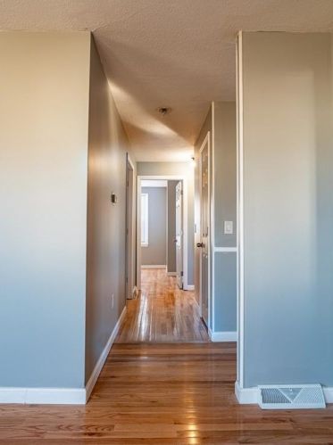 12 Time St, North Providence RI  02904-4721 exterior