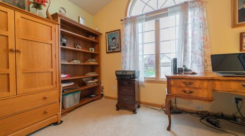 9156 Maple Dr, Dyer IN  46373-9149 exterior