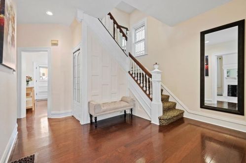 15 Hawthorne Ave, Pittsburgh PA 15229-2044 exterior