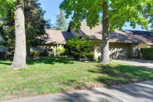 11343 Sutters Fort Way, Rancho Cordova, CA 95670-7211