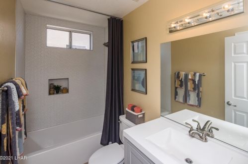 415 Snowbird Ln, Lake Havasu City AZ  86403-4952 exterior