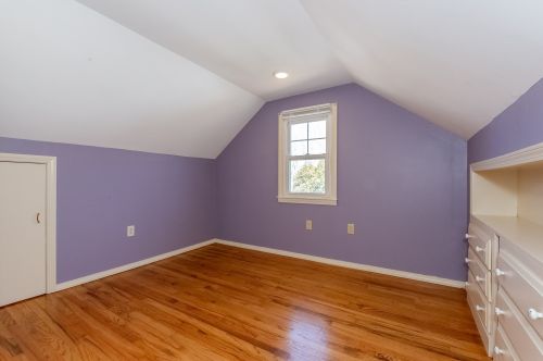 26 Elmview Cir, Dover NH 03820-4110 exterior