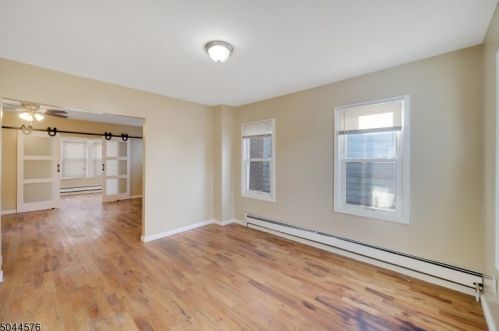 35 Laventhal Ave, Irvington NJ  07111-2841 exterior