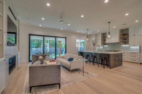 1509 El Campo Dr, Dallas TX 75218-3523 exterior