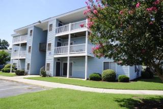 100 Piccadilly Loop, Yorktown VA  23692-2642 exterior