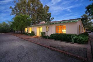2408 Lind Rd, Tucson, AZ 85719-2462