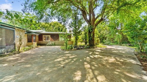 1991 Brady Grove Rd, Titusville, FL 32796-1334
