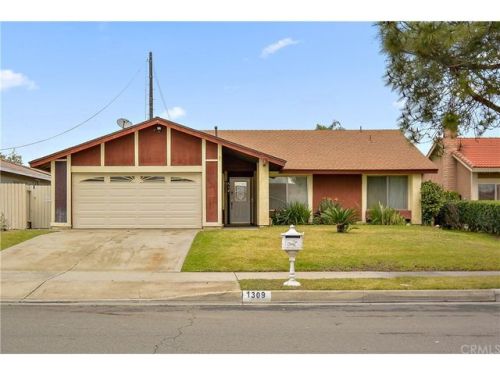 1309 Flora St, Ontario CA  91762-2422 exterior