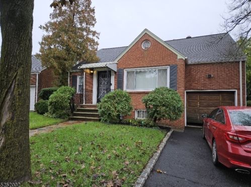 1473 Orchard Ter, Industrial Hillside, NJ 07205-1528