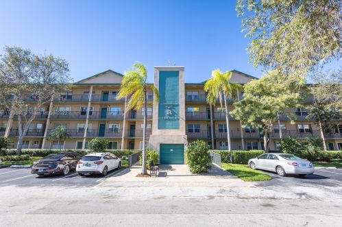 900 125th Way, Hollywood FL  33027-1792 exterior