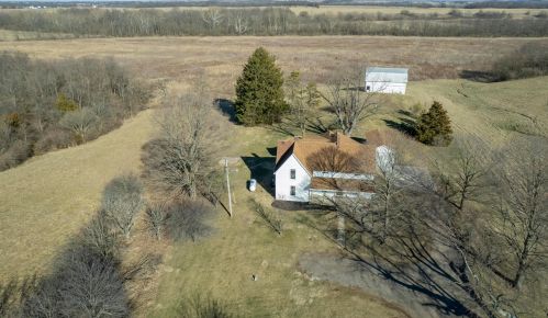 3255 White Rd, Washington Court House OH  43160-9223 exterior