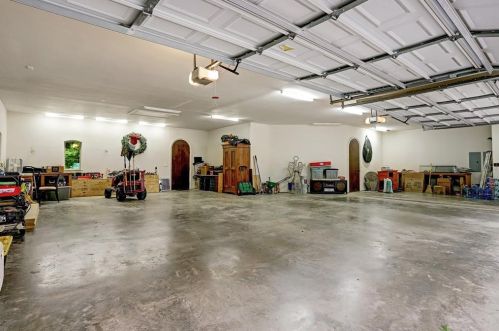 2926 Forest Vw, Richmond TX 77406-5285 exterior