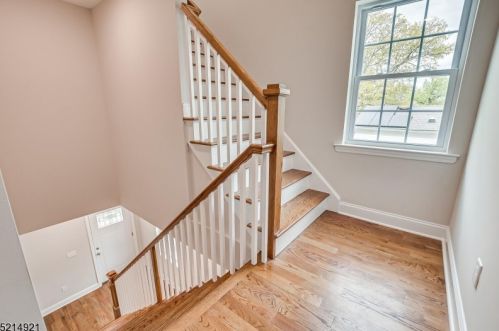 421 River Rd, Rahway NJ  07065-4203 exterior